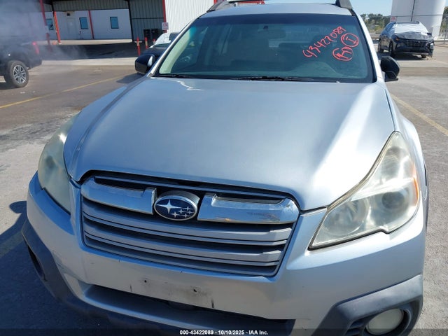 43422089 :رقم المزاد ، 4S4BRBAC5E3277909 vin ، 2014 Subaru Outback 2.5i مزاد بيع