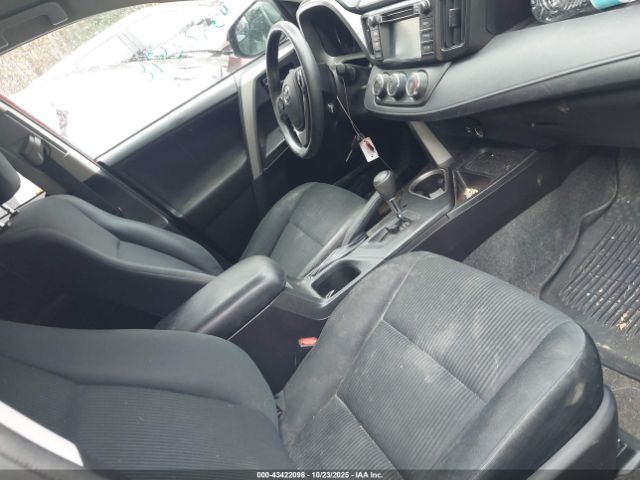 2017 TOYOTA RAV4 2T3BFREV4HW583437 Photo 4