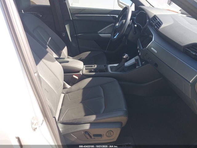 2024 AUDI Q3 WA1DECF38R1095771 Photo 4