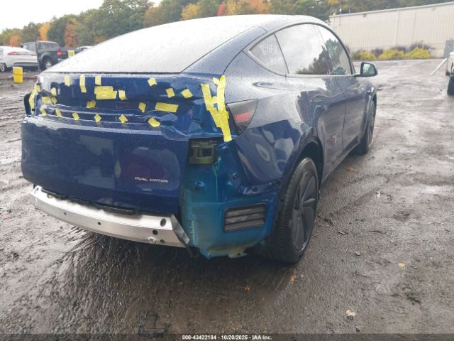 2026 TESLA MODEL Y 7SAYGDEE9TA408657 Photo 3