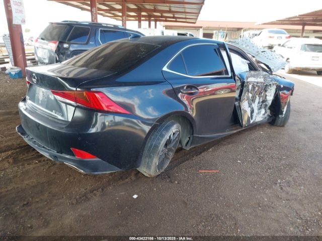 2020 LEXUS IS 300 JTHGA1D21L5102149 Photo 3