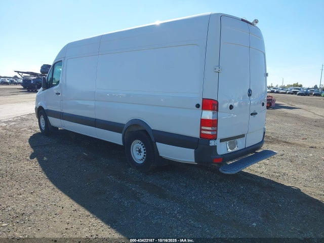 WD3PE8DB1FP135363 Mercedes-Benz Sprinter 2500 High Roof