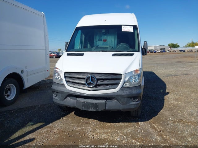 WD3PE8DB1FP135363 Mercedes-Benz Sprinter 2500 High Roof