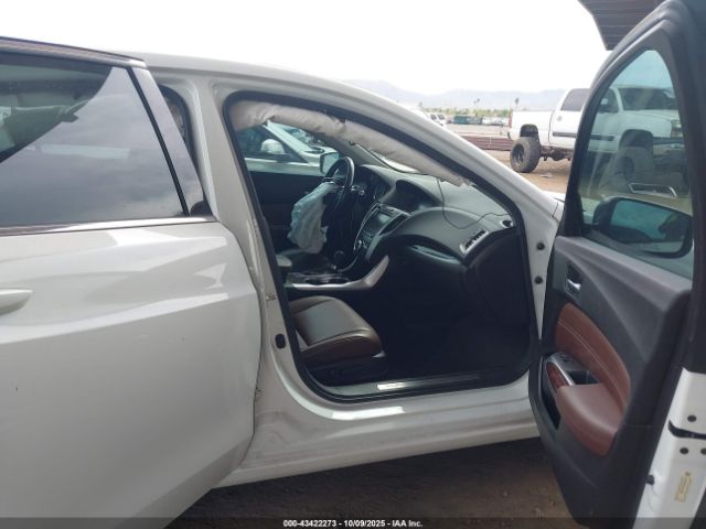 2016 ACURA TLX 19UUB1F36GA010962 Photo 4