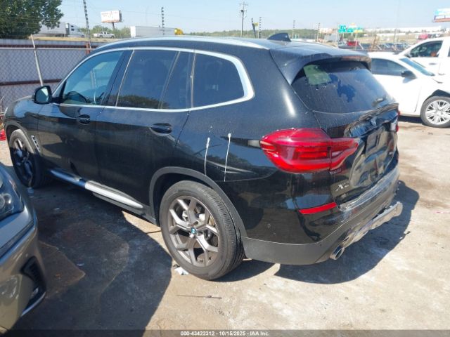 2021 BMW X3 5UXTY3C03M9D87620 Photo 2