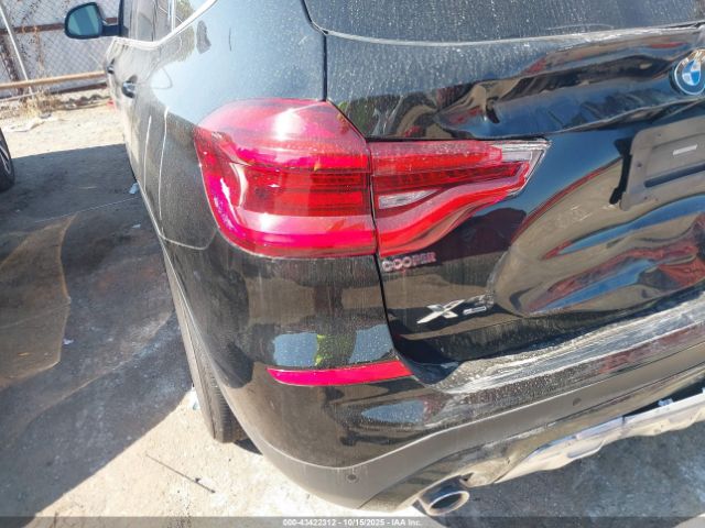 2021 BMW X3 5UXTY3C03M9D87620 Photo 5