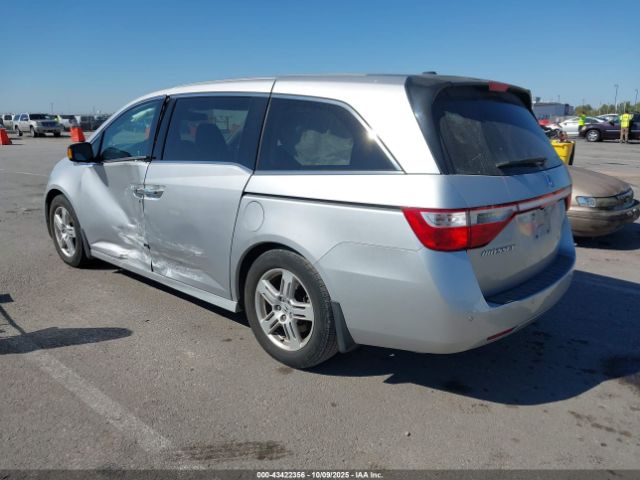 2013 HONDA ODYSSEY 5FNRL5H97DB035138 Photo 2