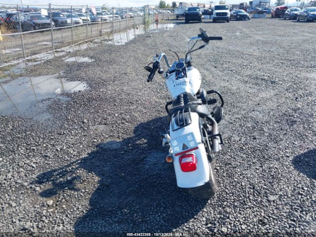 2011 HARLEY-DAVIDSON FLSTFB 1HD1JN515BB015311 Photo 5