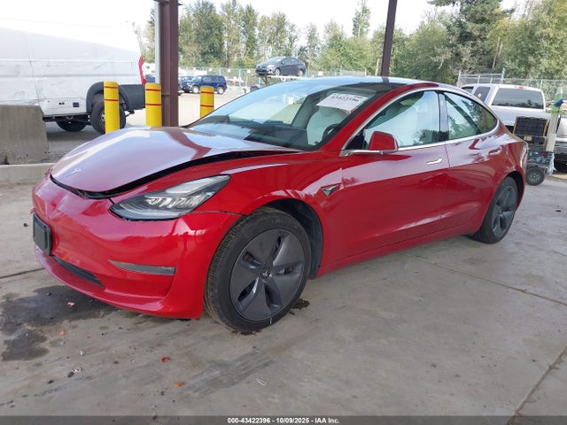 2019 TESLA MODEL 3 5YJ3E1EB4KF407273 Photo 1