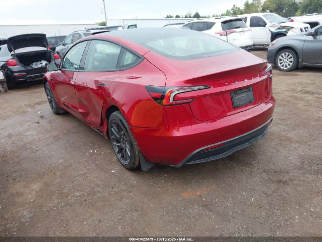 2025 TESLA MODEL 3 5YJ3E1EA3SF879262 Photo 2