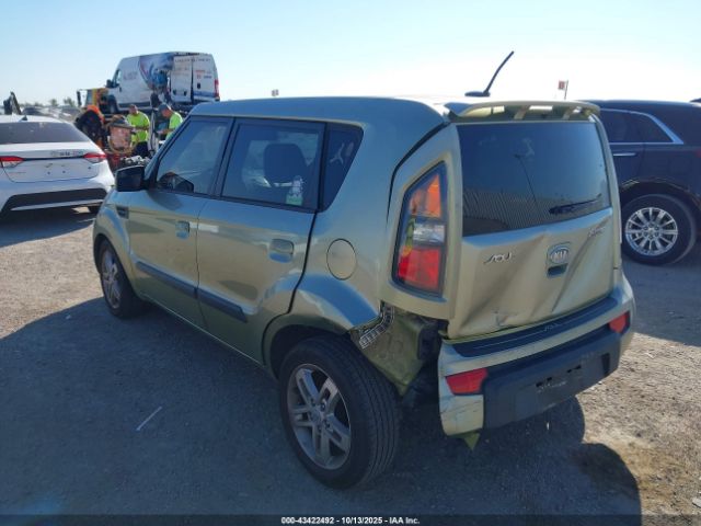 2010 KIA SOUL KNDJT2A28A7102503 Photo 2