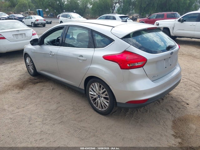 1FADP3N20FL262073 Ford 2015