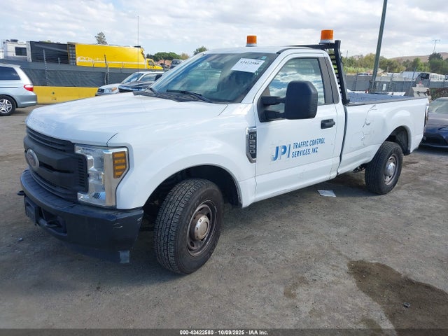 Ford F-250 2019 1FTBF2A61KEE04467 Image 2
