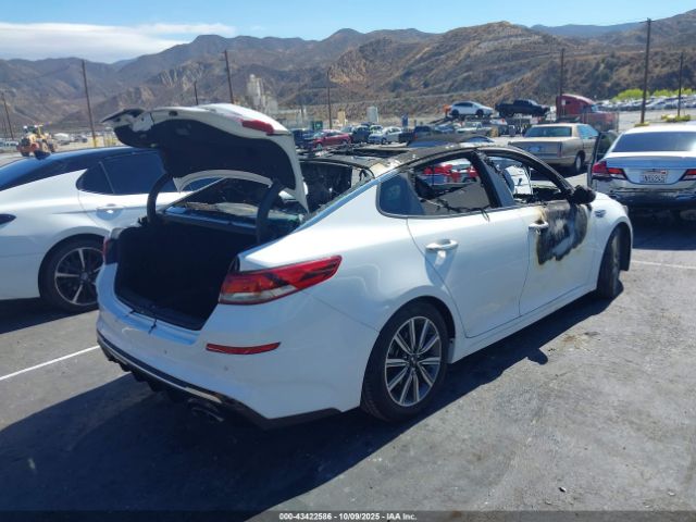 2019 KIA OPTIMA 5XXGU4L19KG337265 Photo 3