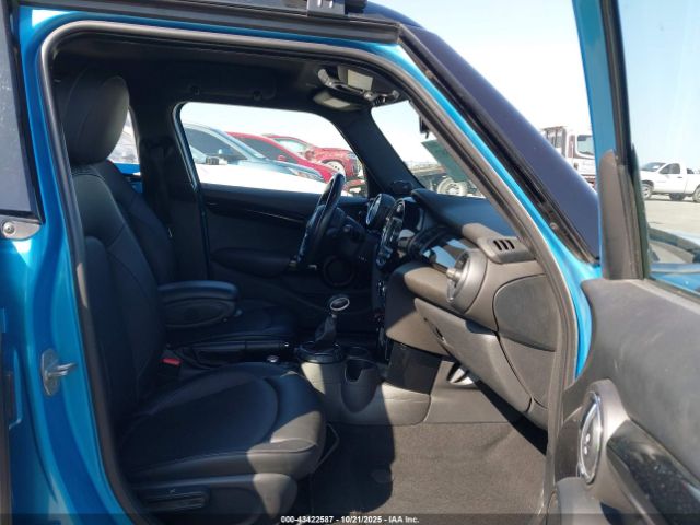 2017 MINI HARDTOP WMWXU1C39H2F77401 Photo 4