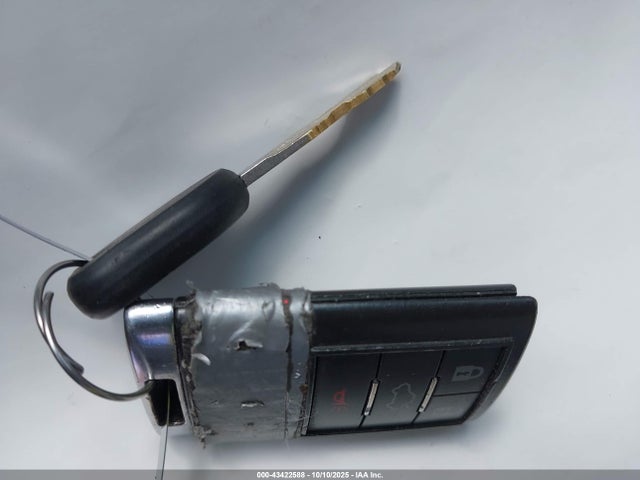 2008 CADILLAC CTS 1G6DF577080142590 Photo 10