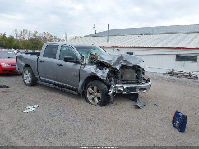 43422637 :رقم المزاد ، 3C6RR7KT8LG131455 vin ، 2020 Ram 1500 Classic Tradesman  4x4 5'7 Box مزاد بيع