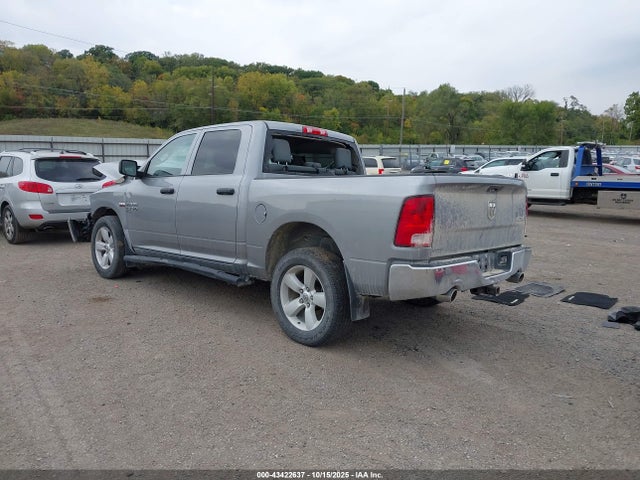 43422637 :رقم المزاد ، 3C6RR7KT8LG131455 vin ، 2020 Ram 1500 Classic Tradesman  4x4 5'7 Box مزاد بيع
