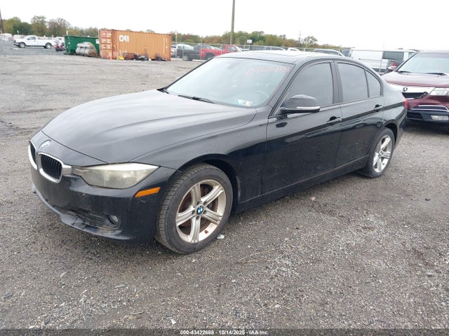 WBA3C3G55FNS73337 BMW 320i
