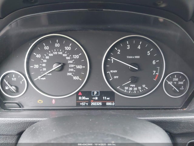 WBA3C3G55FNS73337 BMW 320i