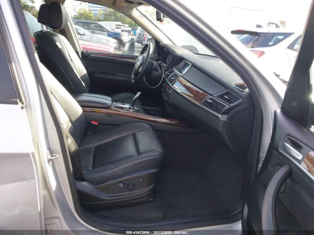 2010 BMW X5 5UXFE4C57AL383802 Photo 4