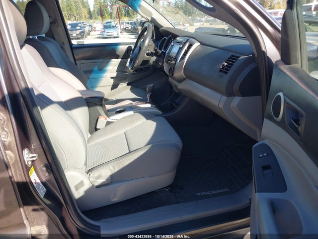 Toyota Tacoma Base V6 2015 3TMLU4EN8FM167399 Image 5