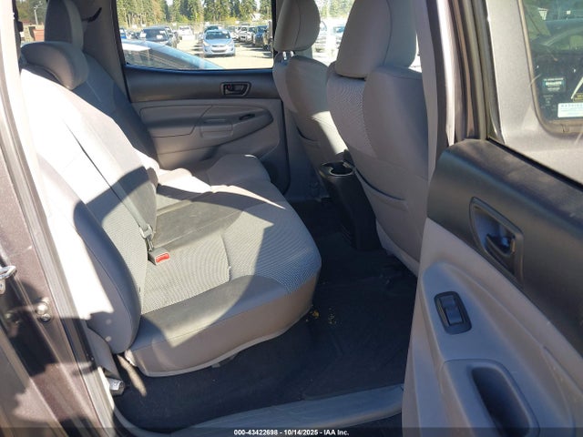 Toyota Tacoma Base V6 2015 3TMLU4EN8FM167399 Image 8