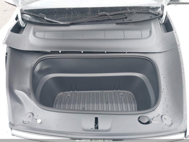 2026 TESLA MODEL Y 7SAYGDEEXTF432937 Photo 9