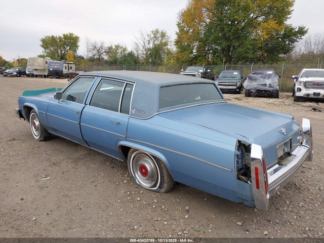 1981 CADILLAC DEVILLE 1G6AD6948B9200241 Photo 2