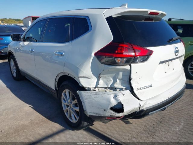 2018 NISSAN ROGUE KNMAT2MT2JP525498 Photo 2