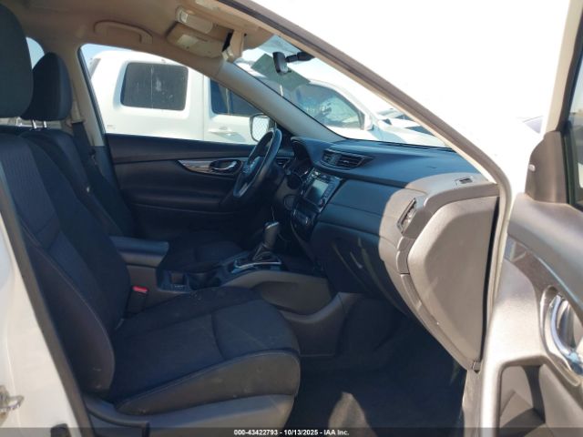 2018 NISSAN ROGUE KNMAT2MT2JP525498 Photo 4