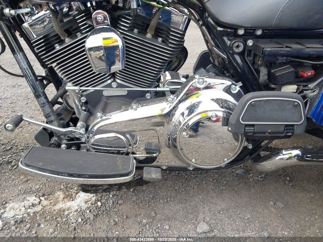 2015 HARLEY-DAVIDSON FLRT 1HD1MCM19FB854820 Photo 8