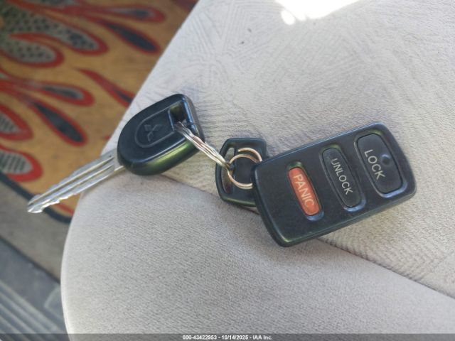 2002 MITSUBISHI MONTERO JA4MW31R82J002925 Photo 10