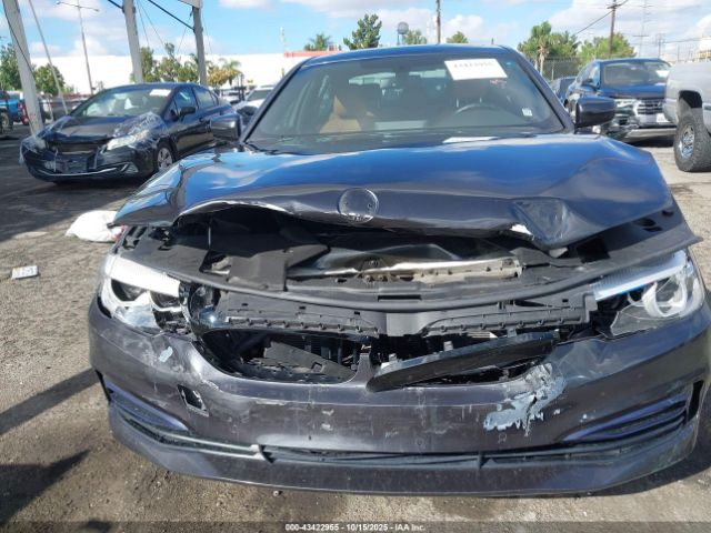 2018 BMW 530E WBAJA9C51JB033198 Photo 5