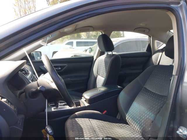 1N4AL3AP5HN336613 Nissan 2017