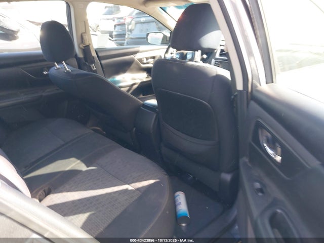 1N4AL3AP5HN336613 Nissan 2017