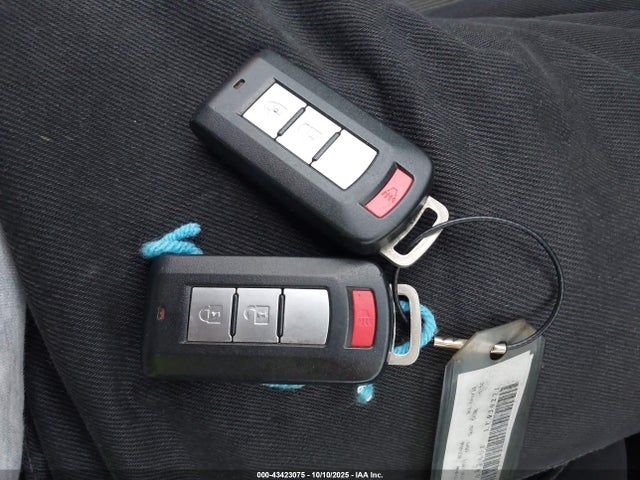 Mitsubishi mivec 2020 JA4AR3AU8LU030271 Image 11