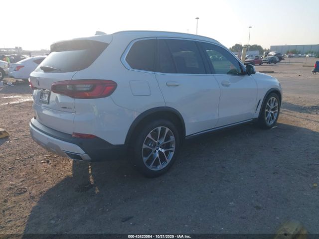2020 BMW X5 5UXCR4C01LLW64170 Photo 3