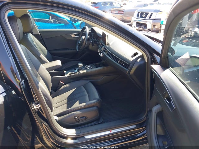 2017 AUDI A4 WAULNAF42HN008448 Photo 4