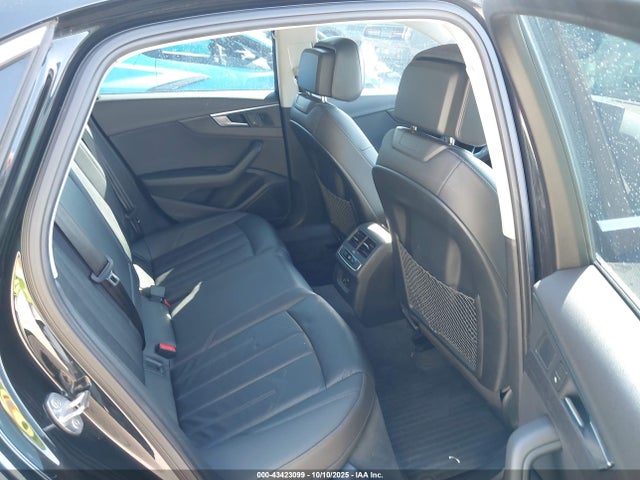 2017 AUDI A4 WAULNAF42HN008448 Photo 7