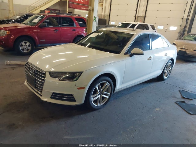 2017 AUDI A4 WAUGNAF42HN057585 Photo 1