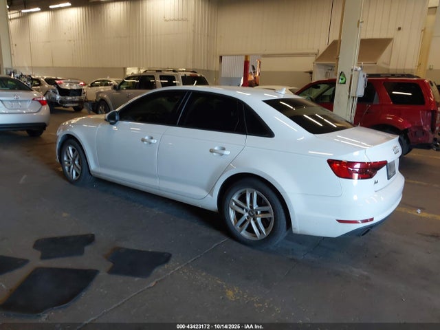 2017 AUDI A4 WAUGNAF42HN057585 Photo 2
