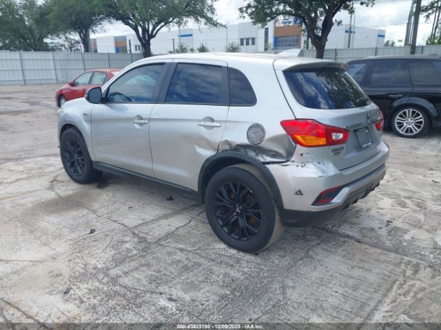 2018 MITSUBISHI OUTLANDER SPORT JA4AR3AU3JU005212 Photo 2