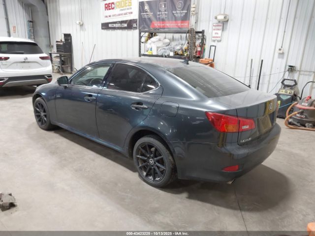 2007 LEXUS IS 250 JTHCK262X72011466 Photo 2