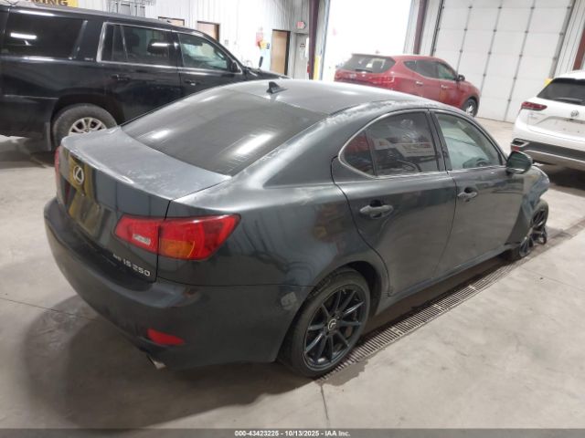 2007 LEXUS IS 250 JTHCK262X72011466 Photo 3