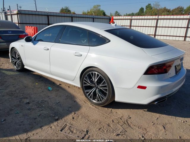 2017 AUDI A7 WAU22AFC3HN083350 Photo 2