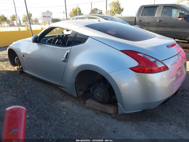 2011 NISSAN 370Z JN1AZ4EH0BM555433 Photo 2