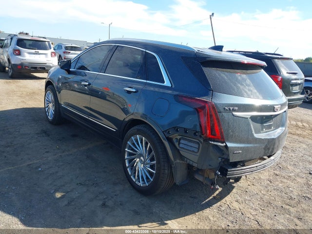 2020 CADILLAC XT5 1GYKNDRS8LZ145593 Photo 2