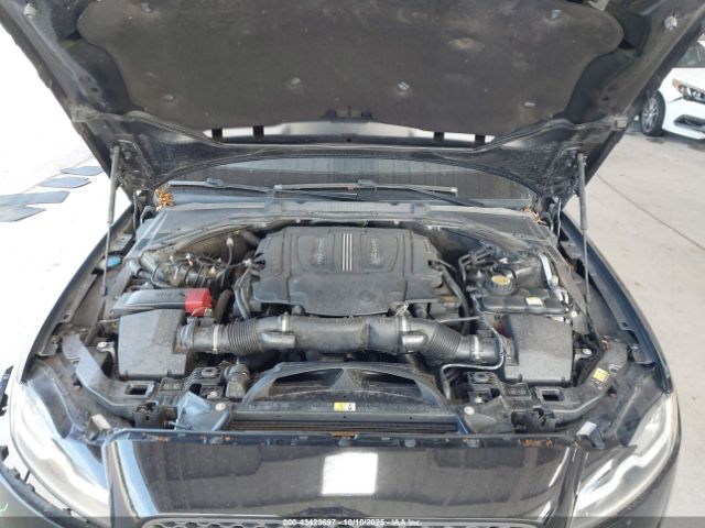 2016 JAGUAR XF SAJBE4BV1GCY10645 Photo 9