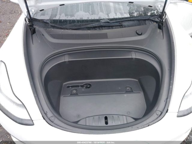 2019 TESLA MODEL 3 5YJ3E1EB2KF441860 Photo 9